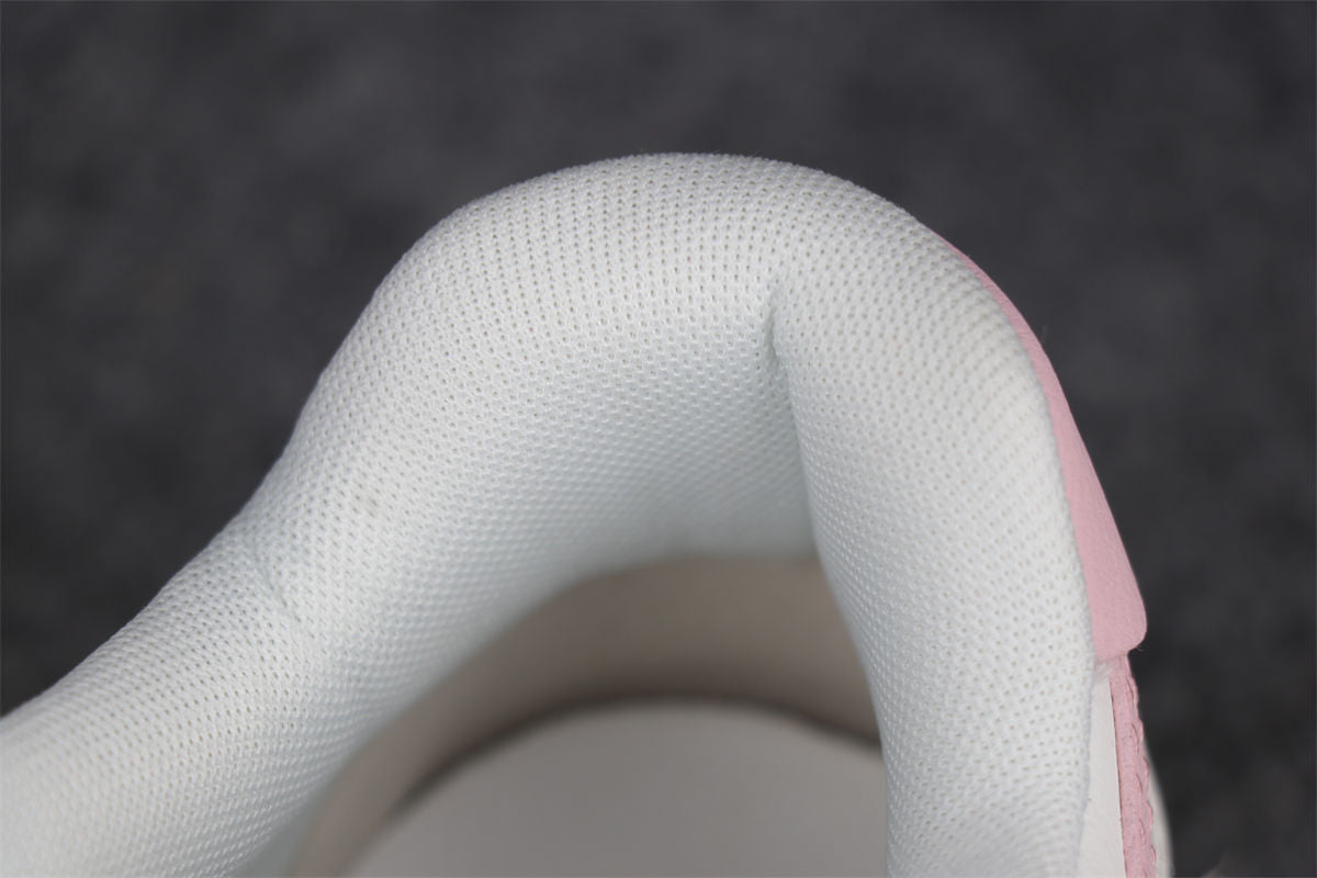 Off-White Out of Office 'White Light Pink'