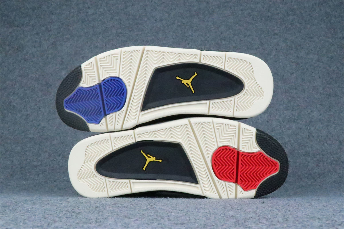 Air Jordan 4 Retro 'Manila' Sample