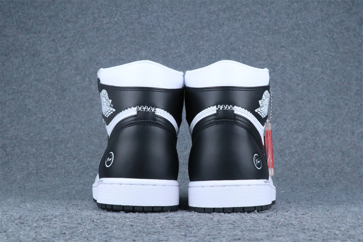 (Early Look) Fragment x Union LA x Air Jordan 1 Retro High OG 'Black White'
