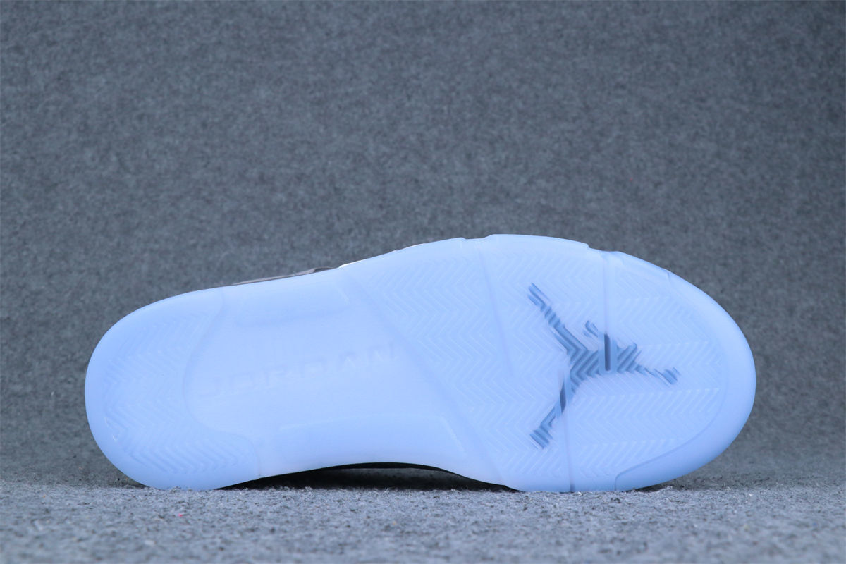 (Early Look) Air Jordan 5 'Wolf Grey' 2026