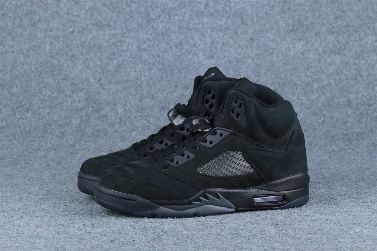 (Custom) Air Jordan 5 Retro “Black Cat”