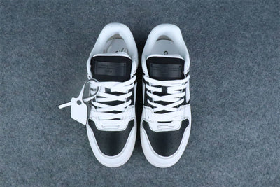Off-White Out of Office 'White Black'