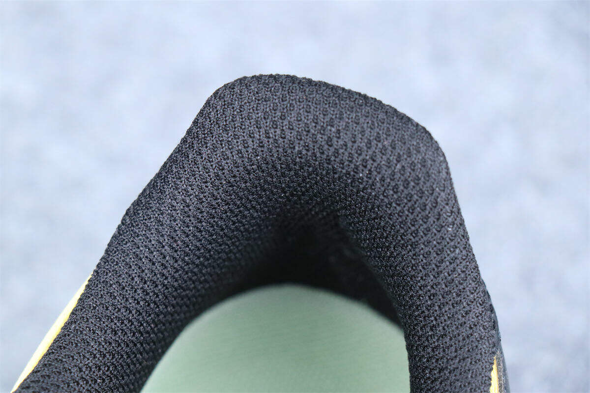 Air Force 1 '07 LV8 'Metallic Swoosh Pack - Oil Green'