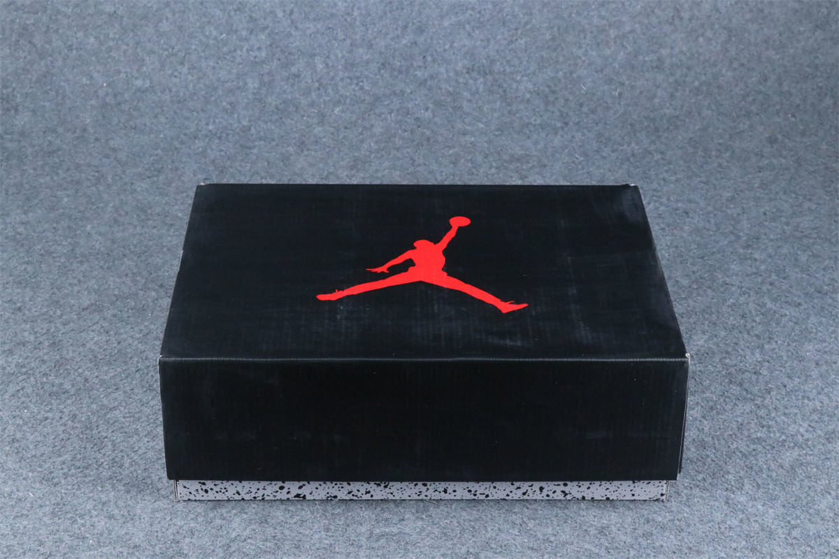 (Custom) Air Jordan 5 Retro “Black Cat”