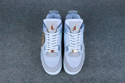 Air Jordan 4 Retro UNC Tar Heels PE (2025)