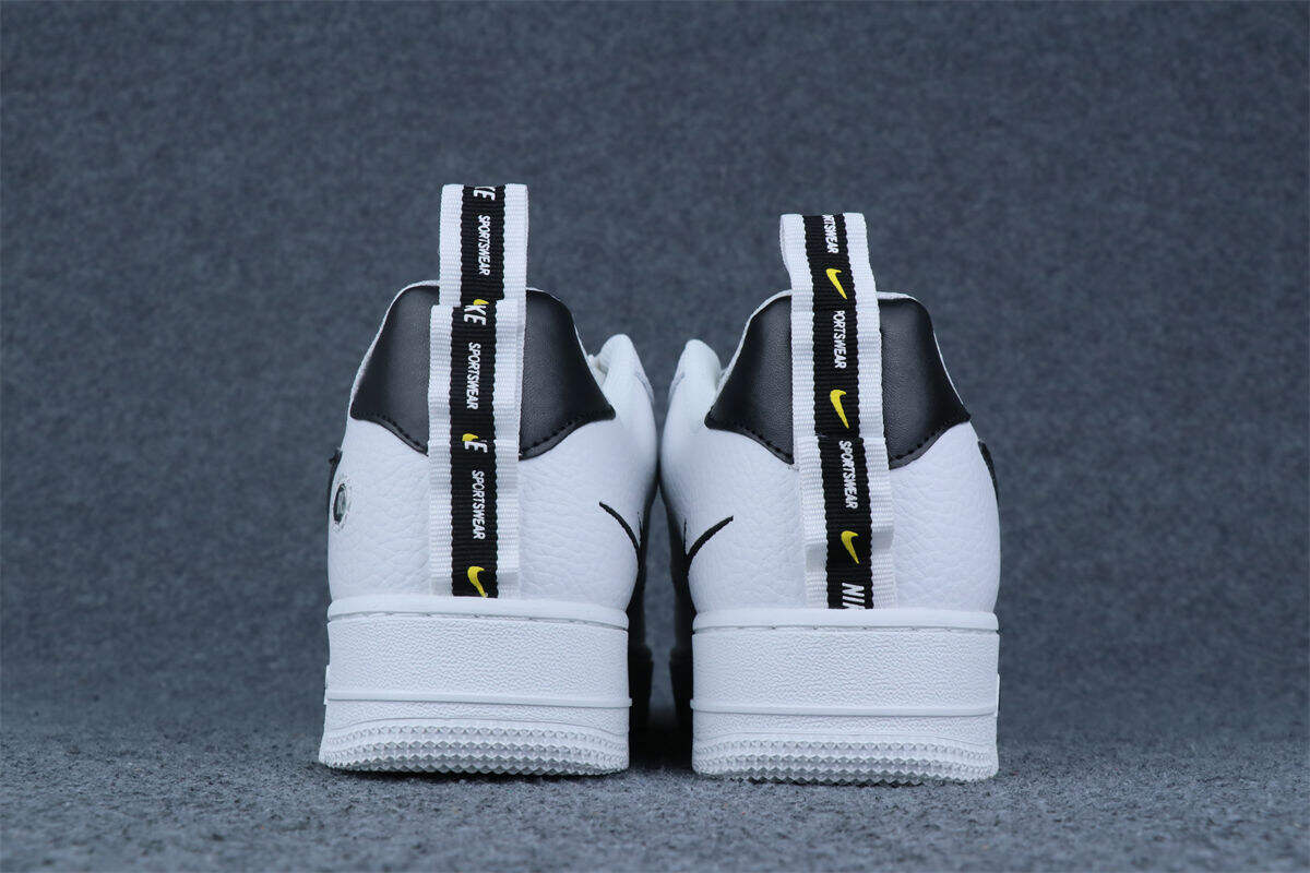 Air Force 1 '07 LV8 'Overbranding'