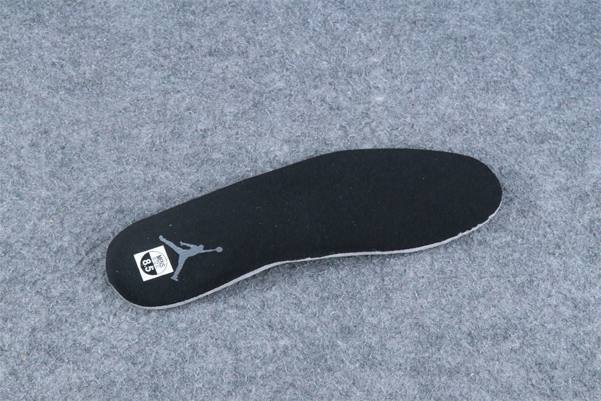 (Custom) Air Jordan 5 Retro “Black Cat”