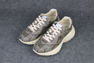 Rhyton 'Grey Monogram'