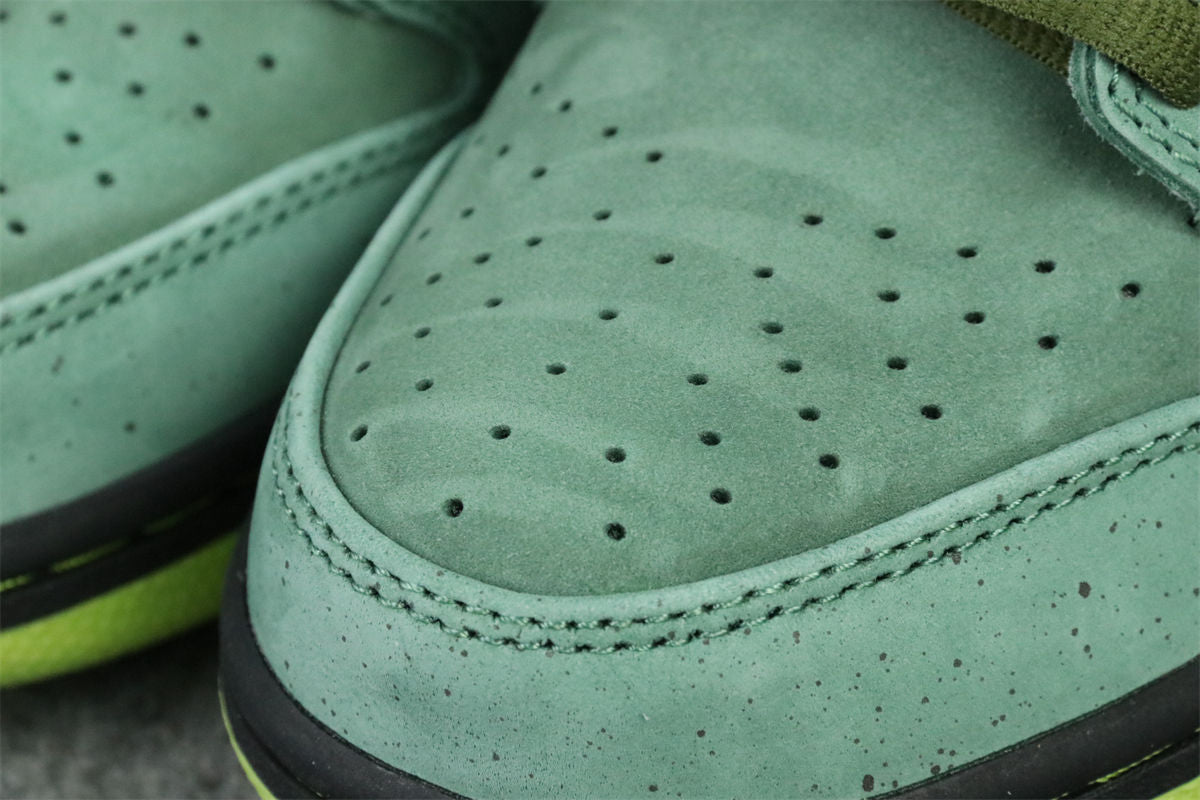 Concepts x Dunk Low SB 'Green Lobster' 