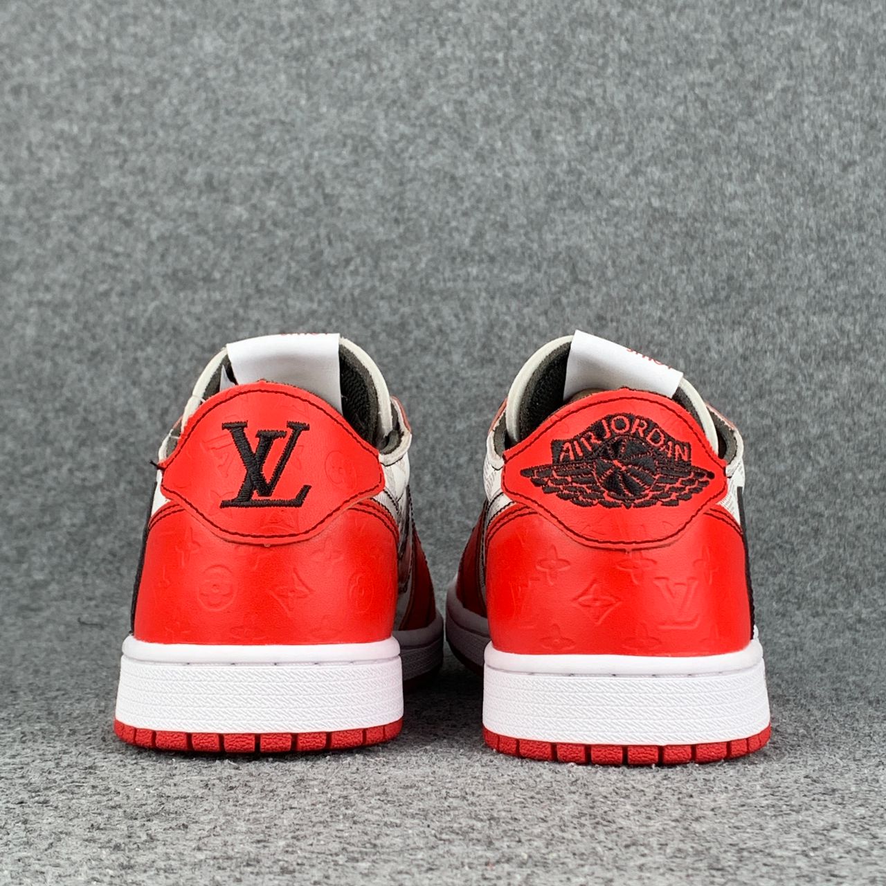 (Custom) Air Jordan 1 'Rouge Grid'