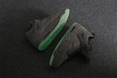 KAWS x Air Jordan 4 Retro 'Cool Grey' Sample