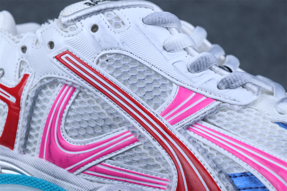 Runner Sneaker 'Worn-Out - White Multi-Color'