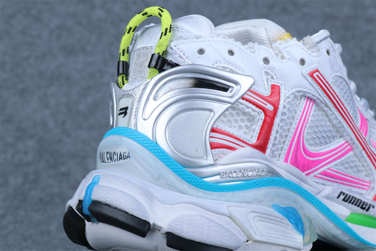 Runner Sneaker 'Worn-Out - White Multi-Color'