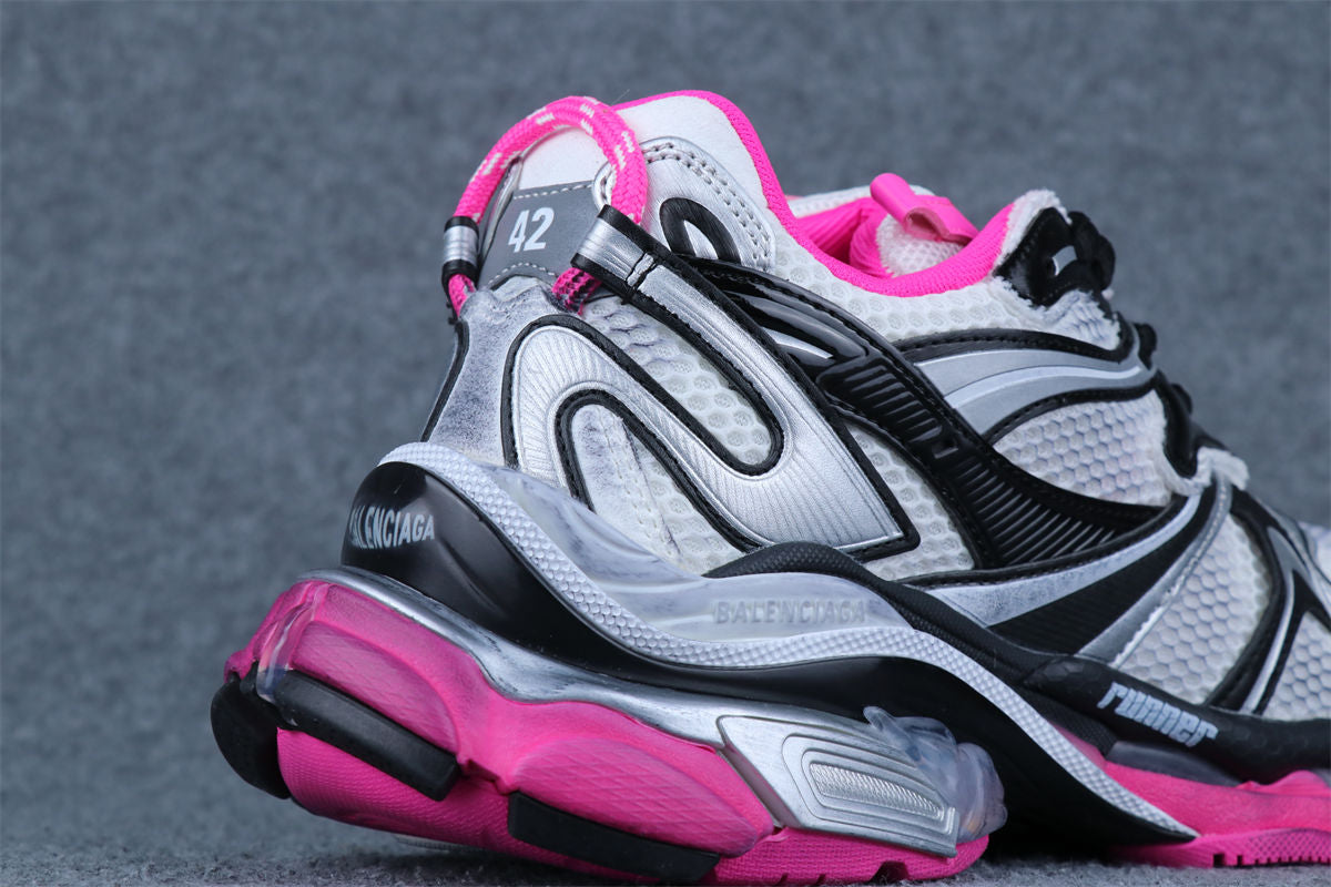 Wmns Runner Sneaker 'Worn-Out - Silver Pink'