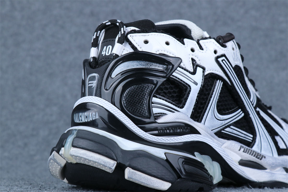 Runner Sneaker 'White Black White'