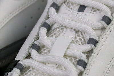 B22 'White Black Gum'