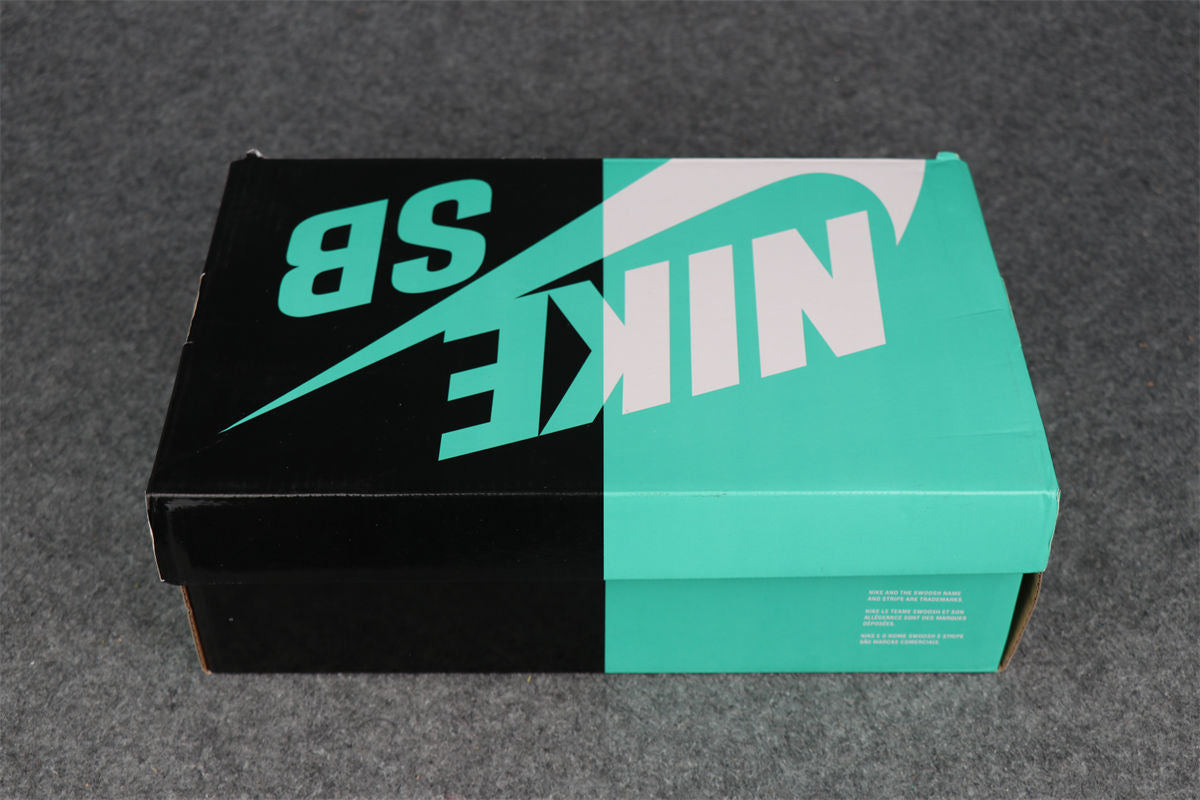 Dunk Low Premium SB QS 'De La Soul'