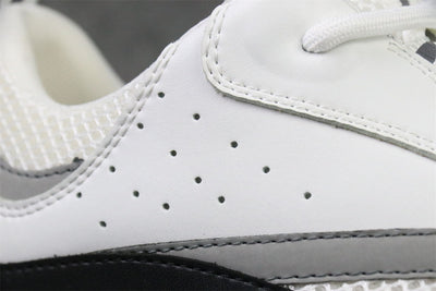 B22 'White Black Gum'