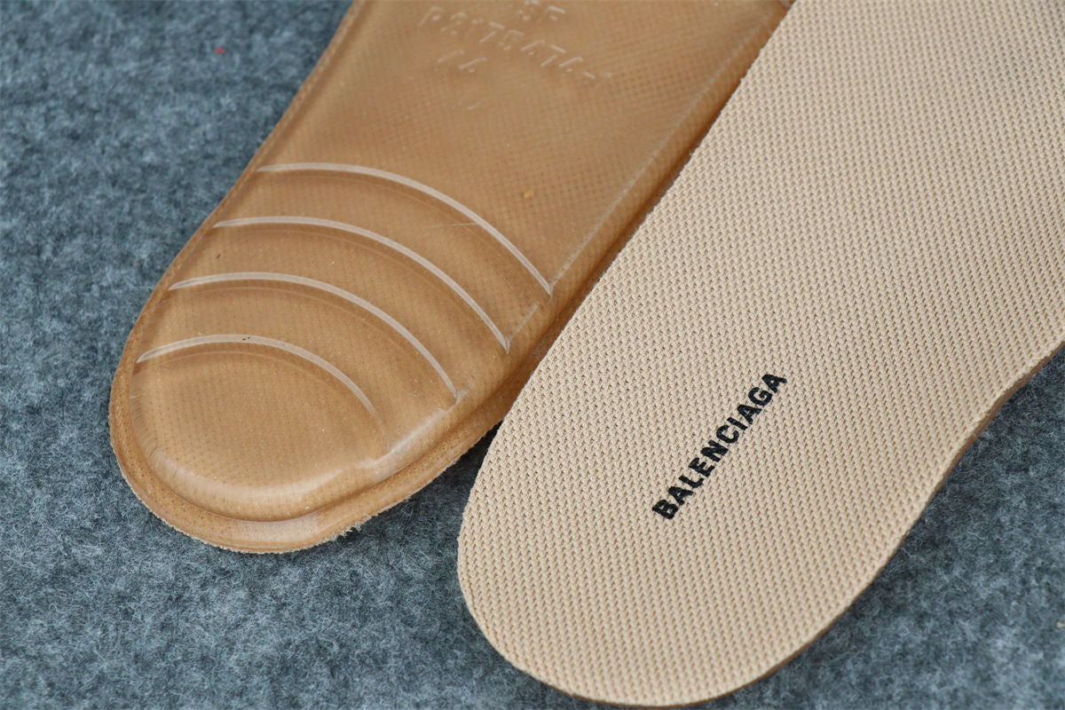 Wmns Track Sneaker 'Beige'