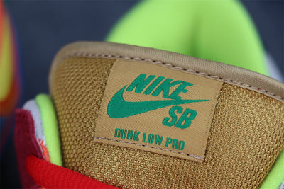 Dunk Low SB 'What The Dunk'