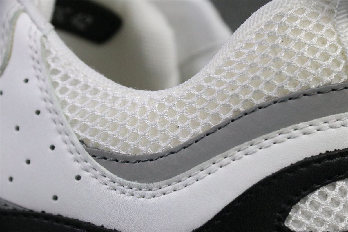 B22 'White Black Gum'