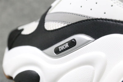 B22 'White Black Gum'
