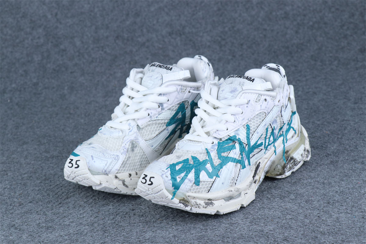 Wmns Runner Sneaker 'Graffiti - White Blue'