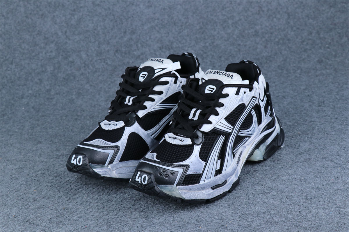 Runner Sneaker 'White Black White'