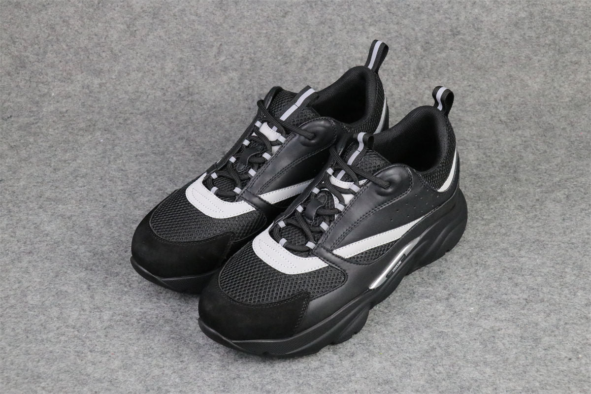 B22 'Black Reflective'