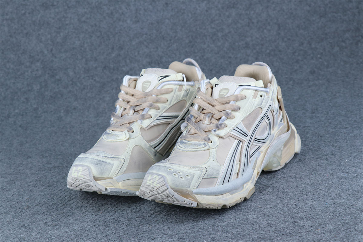 Wmns Runner 'Worn-Out - Beige'