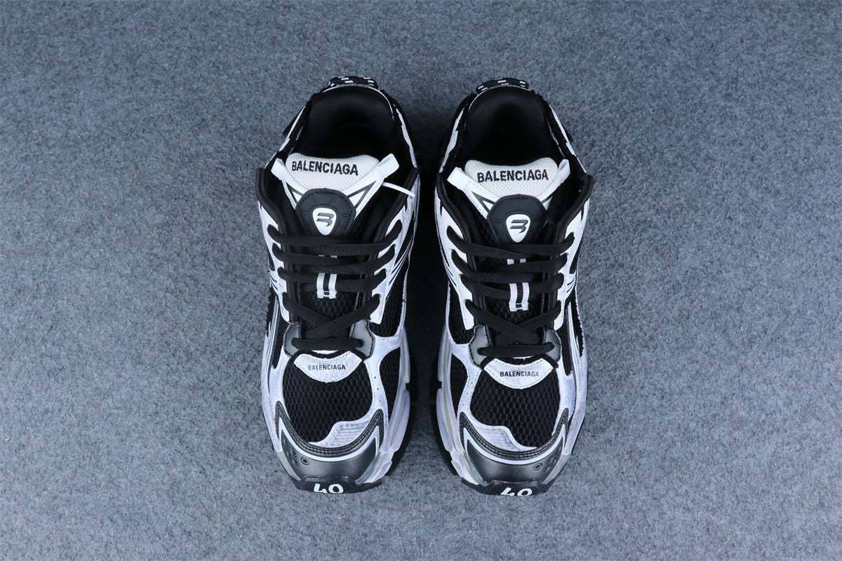 Runner Sneaker 'White Black White'