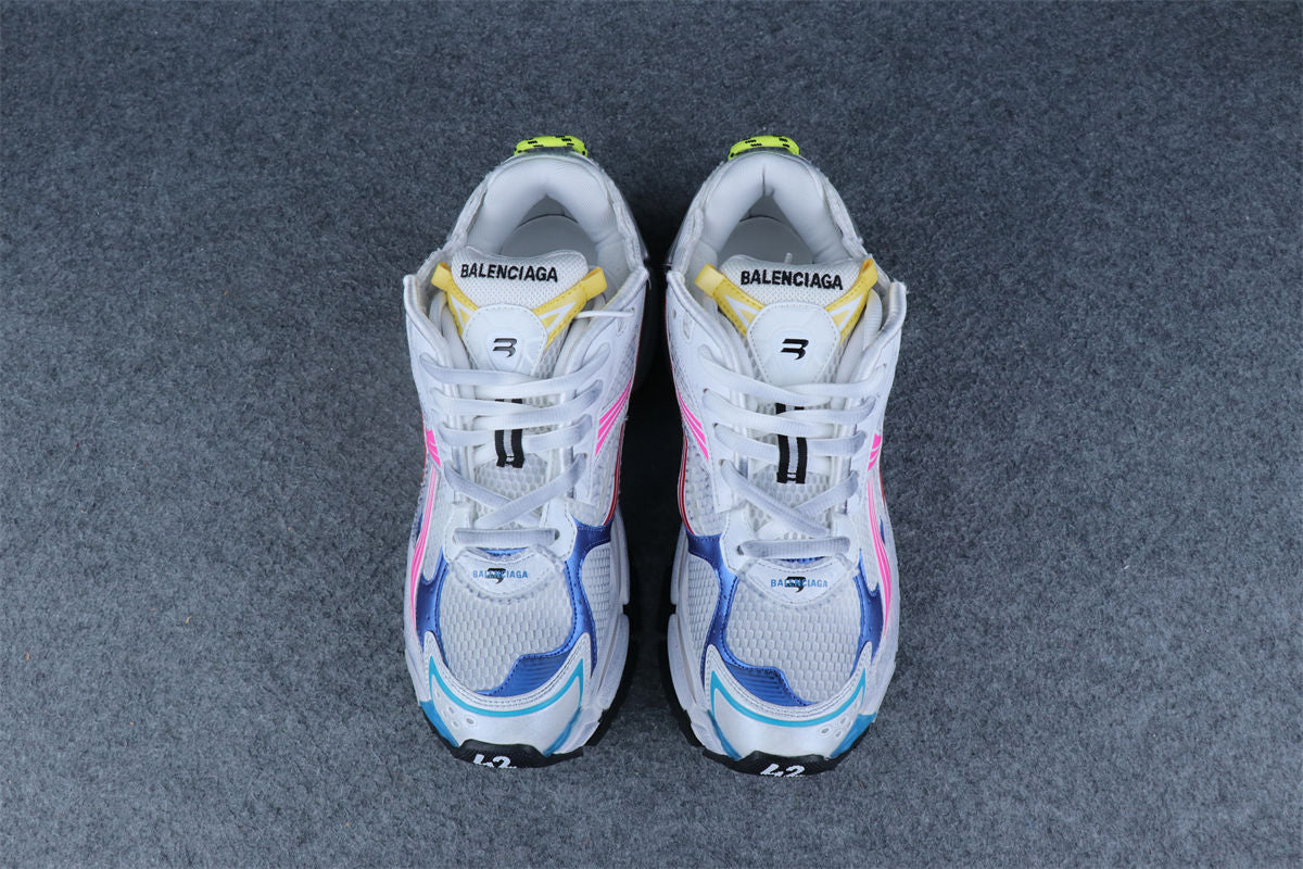 Runner Sneaker 'Worn-Out - White Multi-Color'