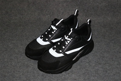 B22 'Black Reflective'