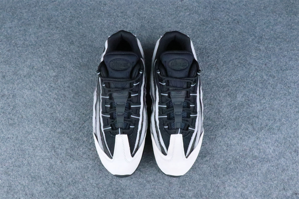 Comme des Garçons x Air Max 95 'Grey'