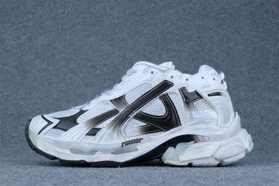 Runner Sneaker 'Worn-Out - Grey White Black'