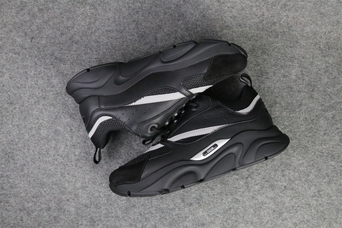B22 'Black Reflective'