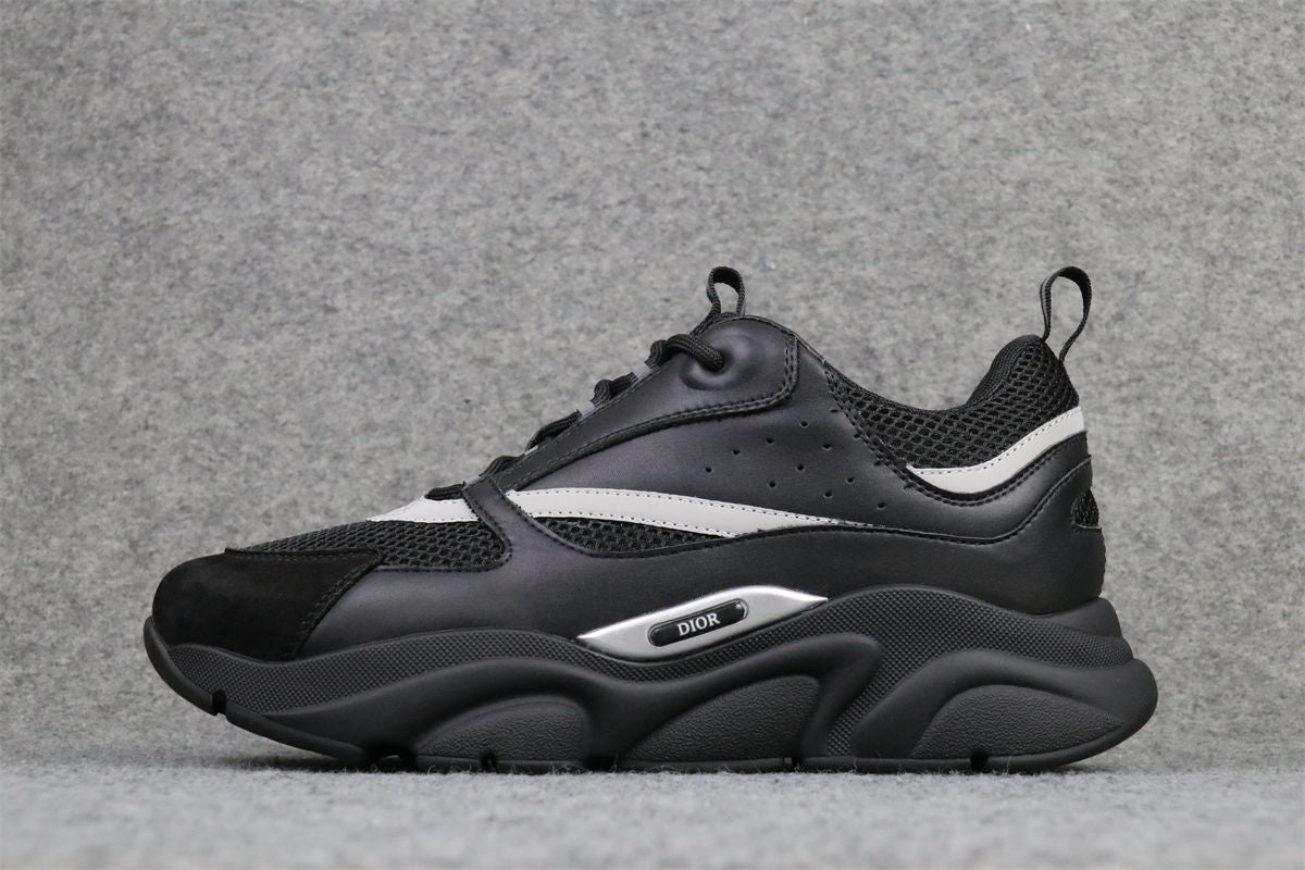 B22 'Black Reflective'