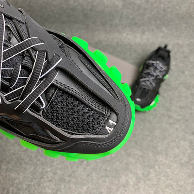 Track Trainer 'Black Glow'