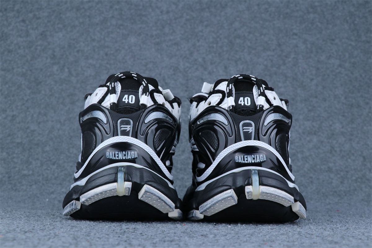 Runner Sneaker 'White Black White'