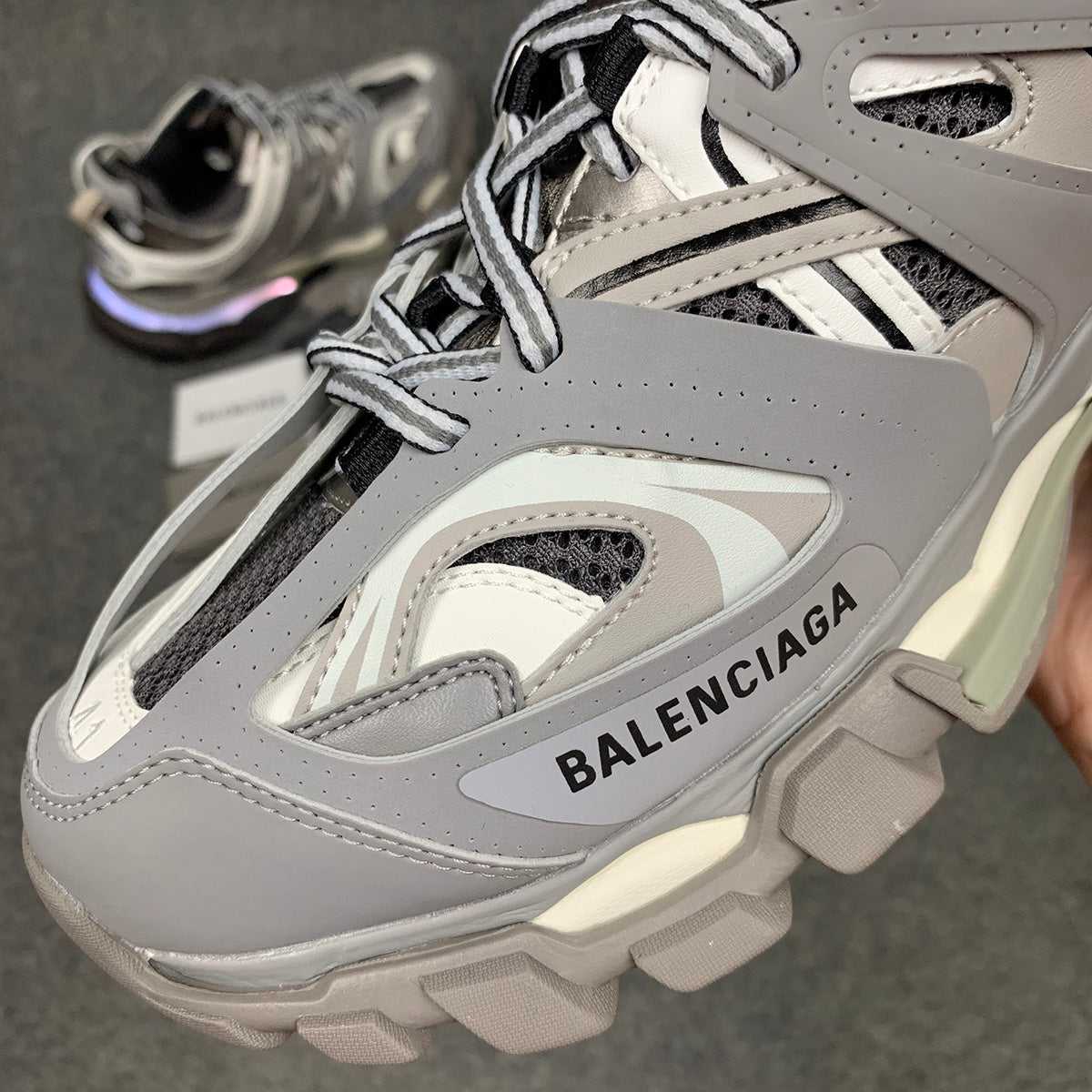 Wmns Track LED Sneaker 'Grey White'