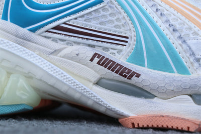 Wmns Runner Sneaker 'Worn-Out - White Blue Pink'