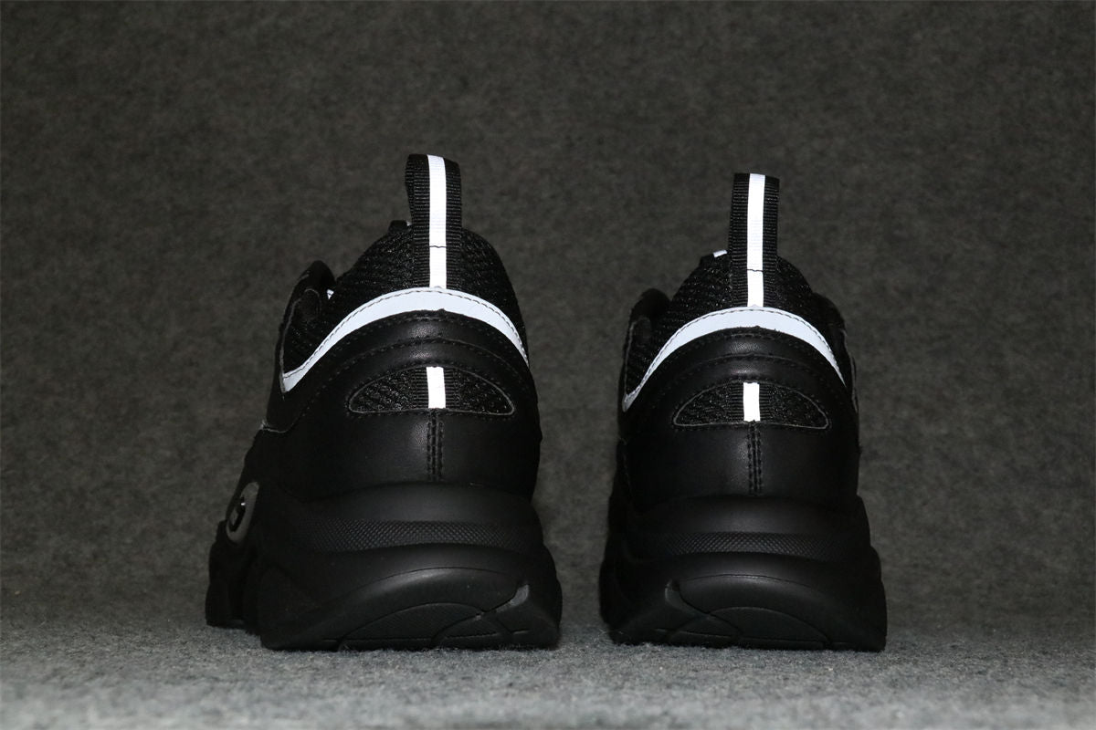 B22 'Black Reflective'
