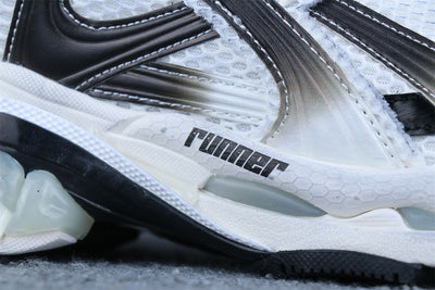Runner Sneaker 'Worn-Out - Grey White Black'