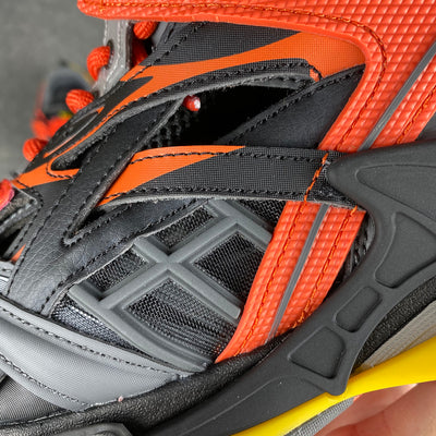 Track 2 Trainer 'Orange Black'