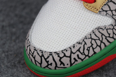 Dunk Low SB 'What The Dunk'