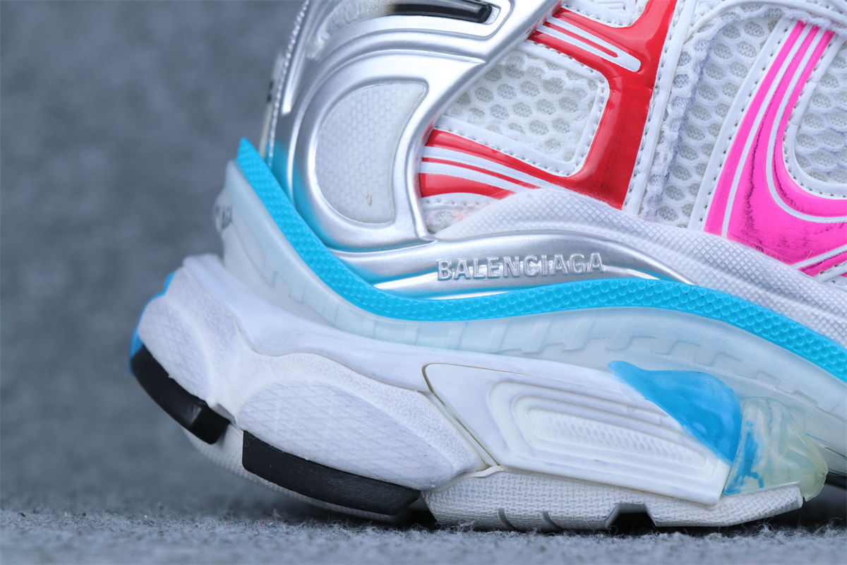 Runner Sneaker 'Worn-Out - White Multi-Color'