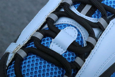 B22 'Light Blue Orange'