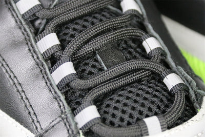 B22 'Black Volt'