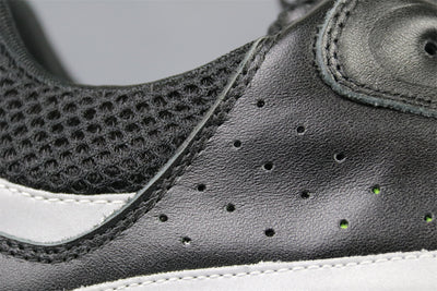 B22 'Black Volt'
