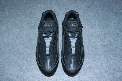 Air Max 95 Essential 'Triple Black'